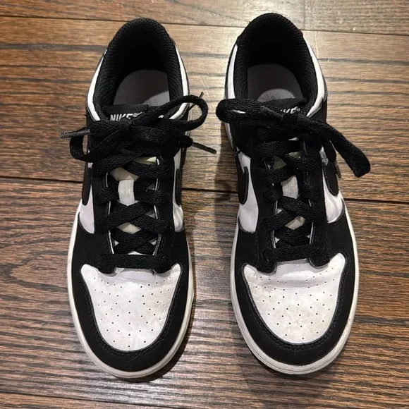 Nike dunk low panda black and white little kid - Picture 3 of 8